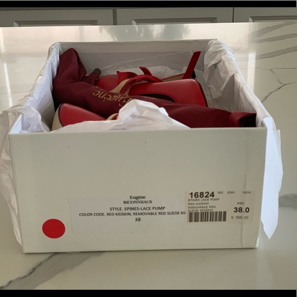 Eugene Riconneaus Epines Lace Pump - Picture 12 of 13